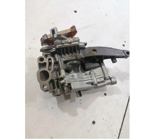 Насос масляный