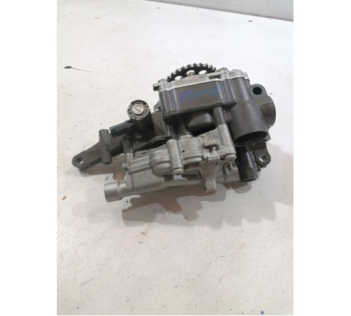 Насос масляный