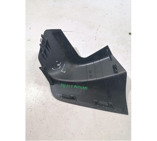 Накладка фонаря задняя левая