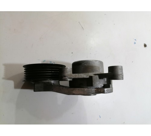 Ролик-натяжитель