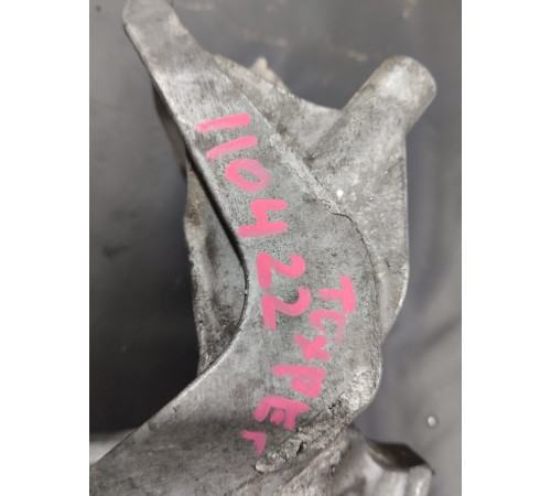 Кронштейн(крепление) двигателя правый