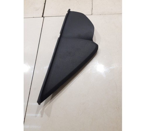 Накладка торпедо боковая(левая)