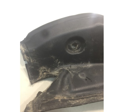 Накладка багажника (задняя,правая)