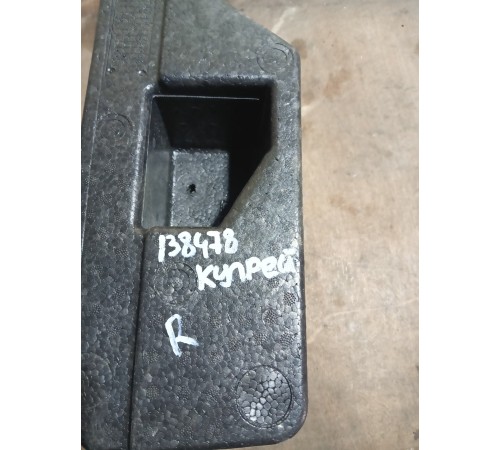 Наполнитель багажного отсека правый