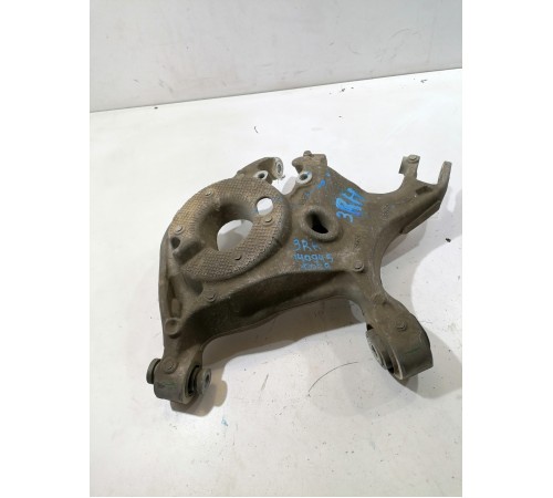 Рычаг подвески задний правый нижний