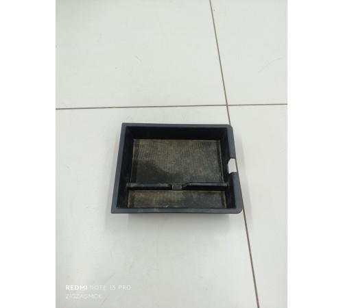 Ящик подлокотника