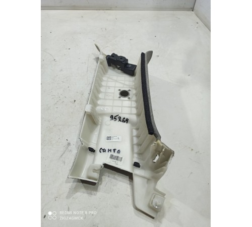 Обшивка стойки (задняя левая)