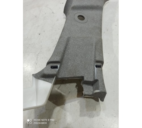 Обшивка стойки (задняя левая)