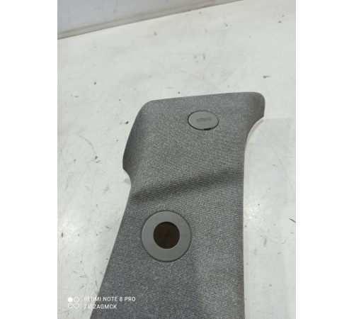 Обшивка стойки (задняя левая)