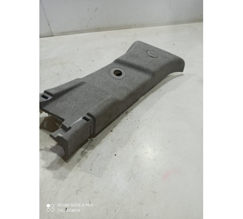 Обшивка стойки (задняя левая)