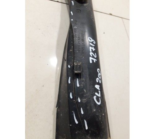 Пыльник крыла (передний, правый)