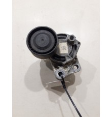 Ролик натяжителя с кронштейном