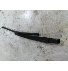 Поводок стеклоочистителя задний