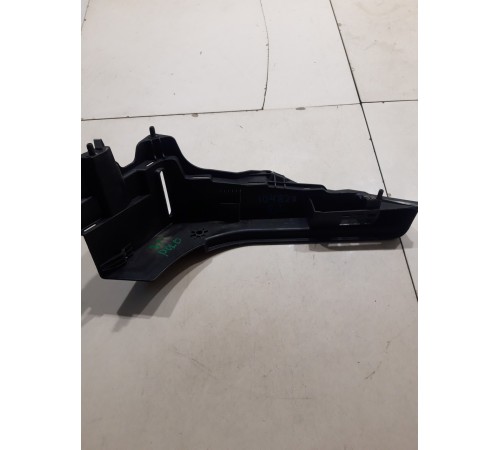 Держатель задней полки (левый)