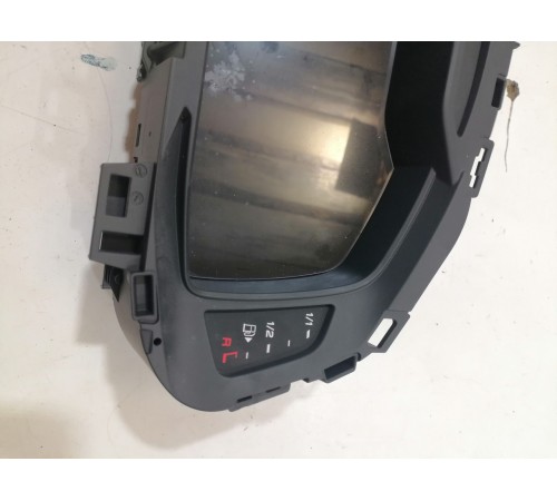 Панель приборов