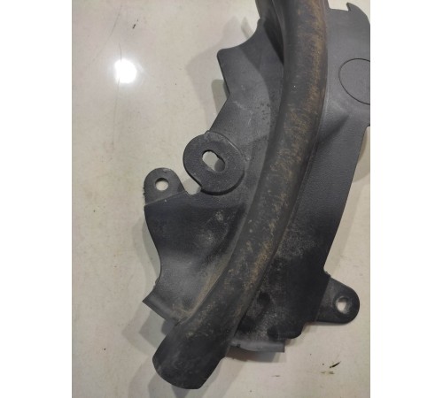 Уплотнитель капота (правый)