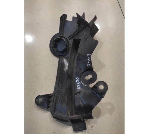 Уплотнитель капота (правый)