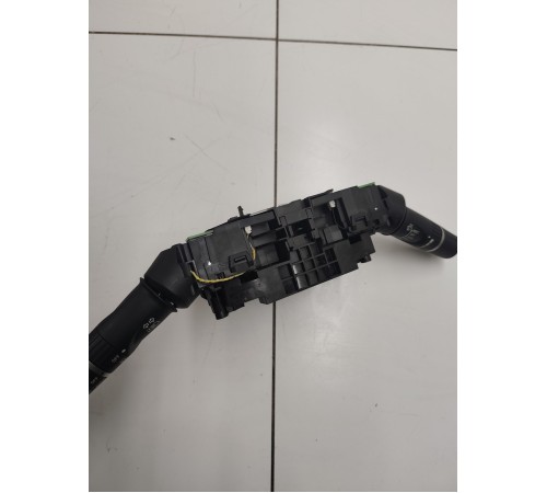 Подрулевой переключатель