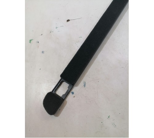 Накладка багажника левая