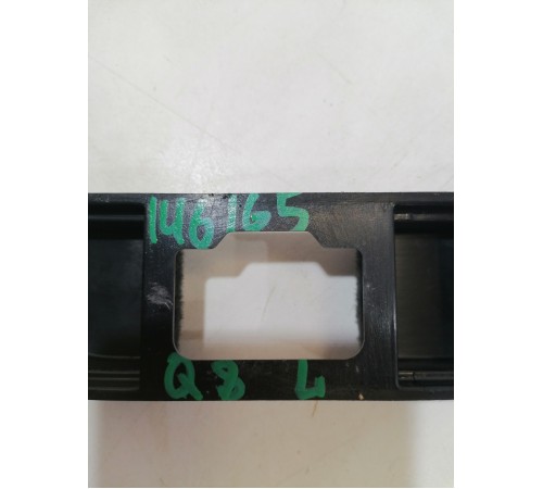 Накладка багажника левая