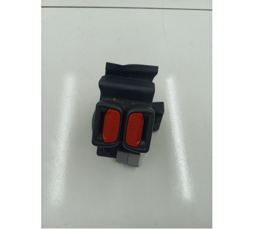 Ответная часть ремня безопасности задняя 