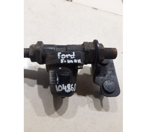 Клапан регулятор давления тормозной системы