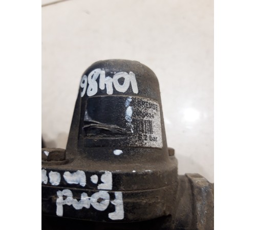 Клапан регулятор давления тормозной системы