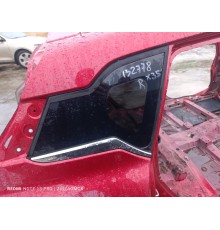Стекло глухое заднее правое 