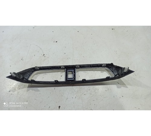 Накладка торпедо декоративная