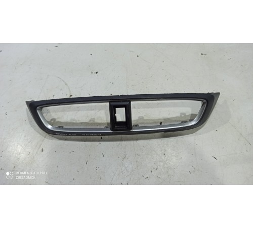 Накладка торпедо декоративная