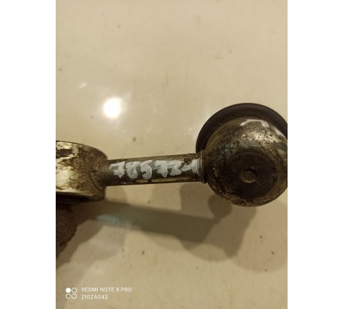 Стойка стабилизатора (передняя)