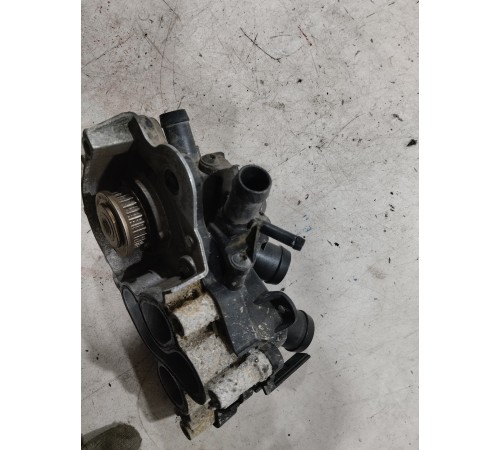 Помпа водяная (насос) в сборе с термостатом