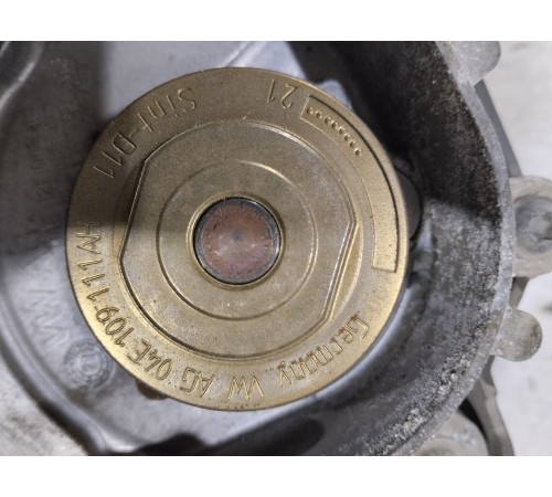 Помпа водяная (насос) в сборе с термостатом