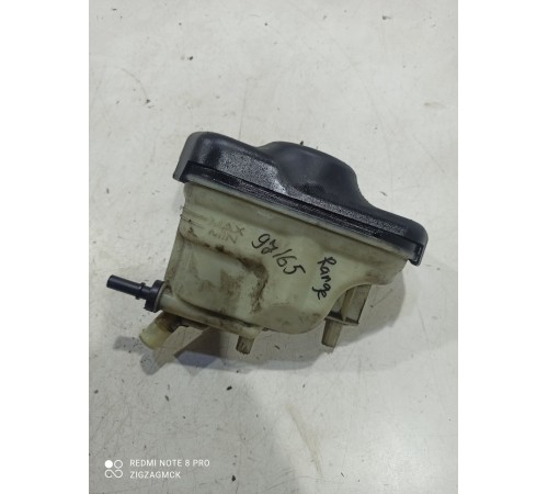 Бачок расширительный гидроусилителя