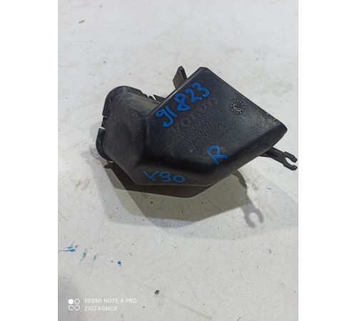 Водосток капота (правый)