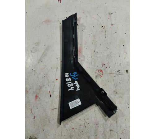 Накладка (молдинг) двери задняя левая