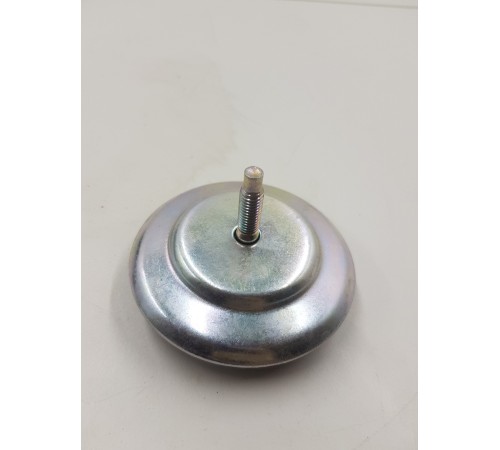 Болт фиксации запасного колеса