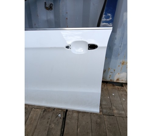 Дверь передняя левая