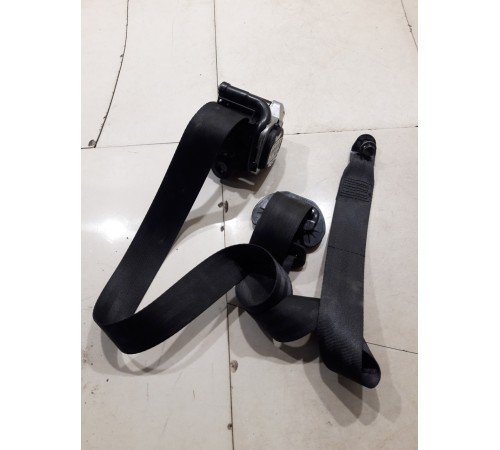 Ремень безопасности (передний правый)