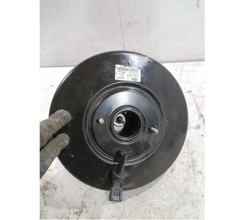 Усилитель тормозов вакуумный