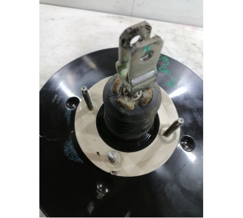 Усилитель тормозов вакуумный