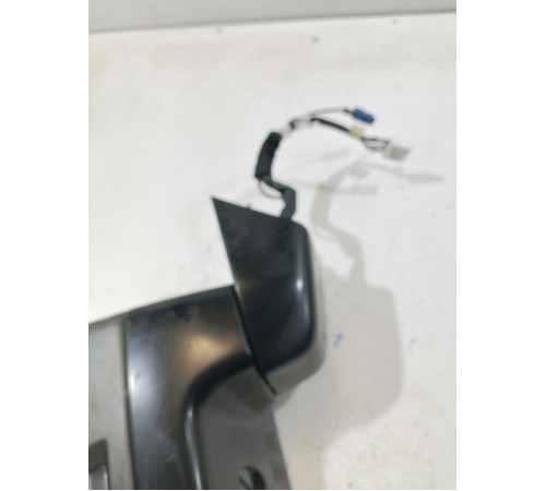 Зеркало заднего вида боковое правое с камерой