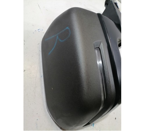 Зеркало заднего вида боковое правое с камерой