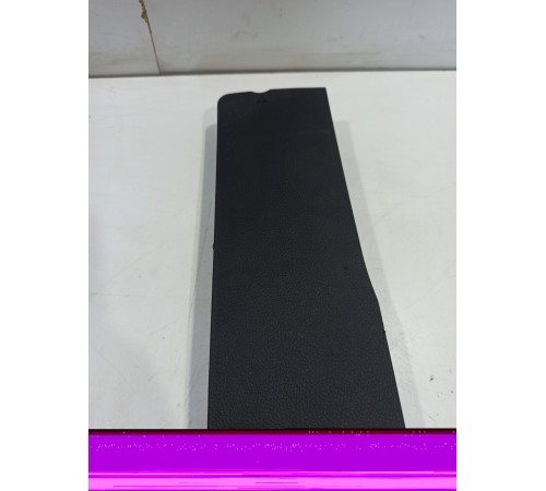 Накладка центральной консоли левая