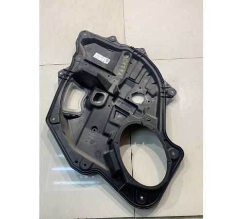 Щит Стеклоподъемника (задний,левый)