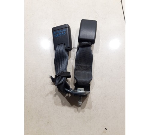 Ответная часть ремня безопасности задняя