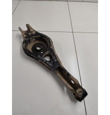 Рычаг задний правый