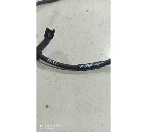 Тормозной шланг (передний, правый)