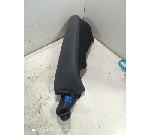 Боковина заднего ряда сиденья правая