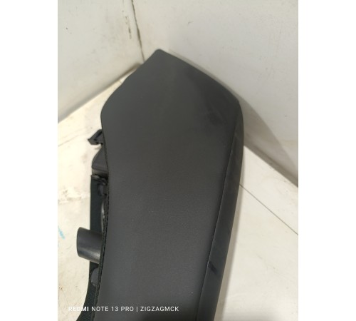 Боковина заднего ряда сиденья правая